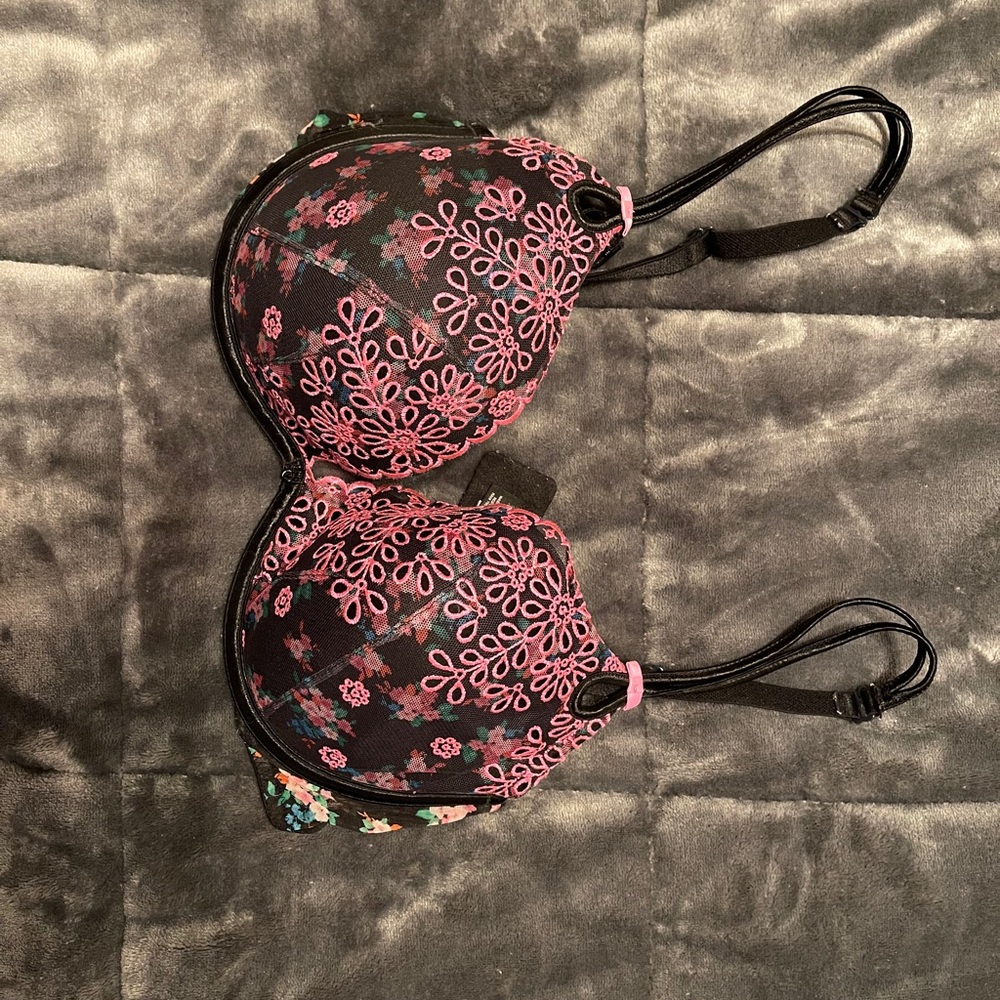 VS bra